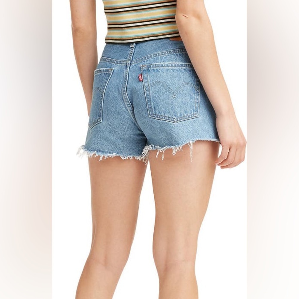 Levi’s 501 Original Cutoff Denim Shorts - Picture 3 of 7